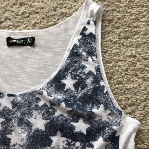 🎉1 Med Left🎉American Flag Print Top - Picture 3 of 6